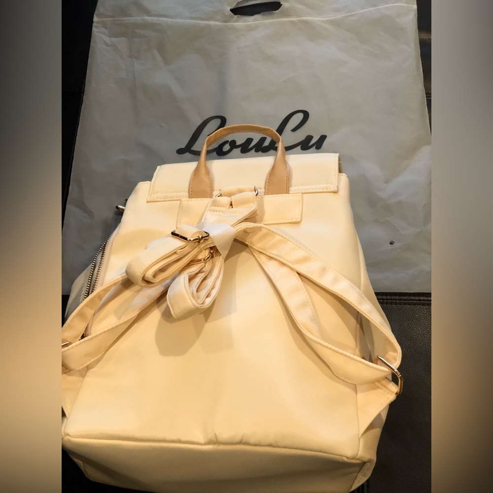backpack-LouLu Backpack NWOT Ivory Gold Hardware Leatherette /Polyester - Picture 3 of 17